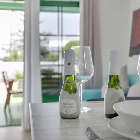 Charming In With Shared Pool - 50 M² * Tías