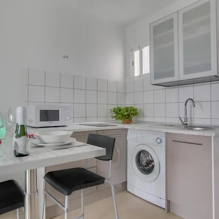 Lägenhet Charming In With Shared Pool - 50 M² *
