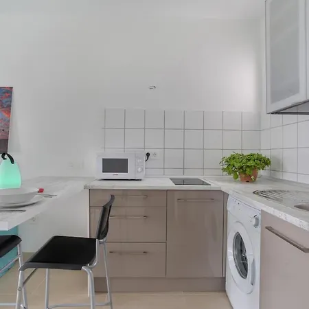 Lägenhet Charming In With Shared Pool - 50 M²